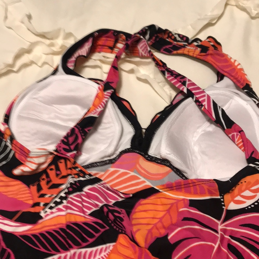 Tankini top - Picture 2 of 3